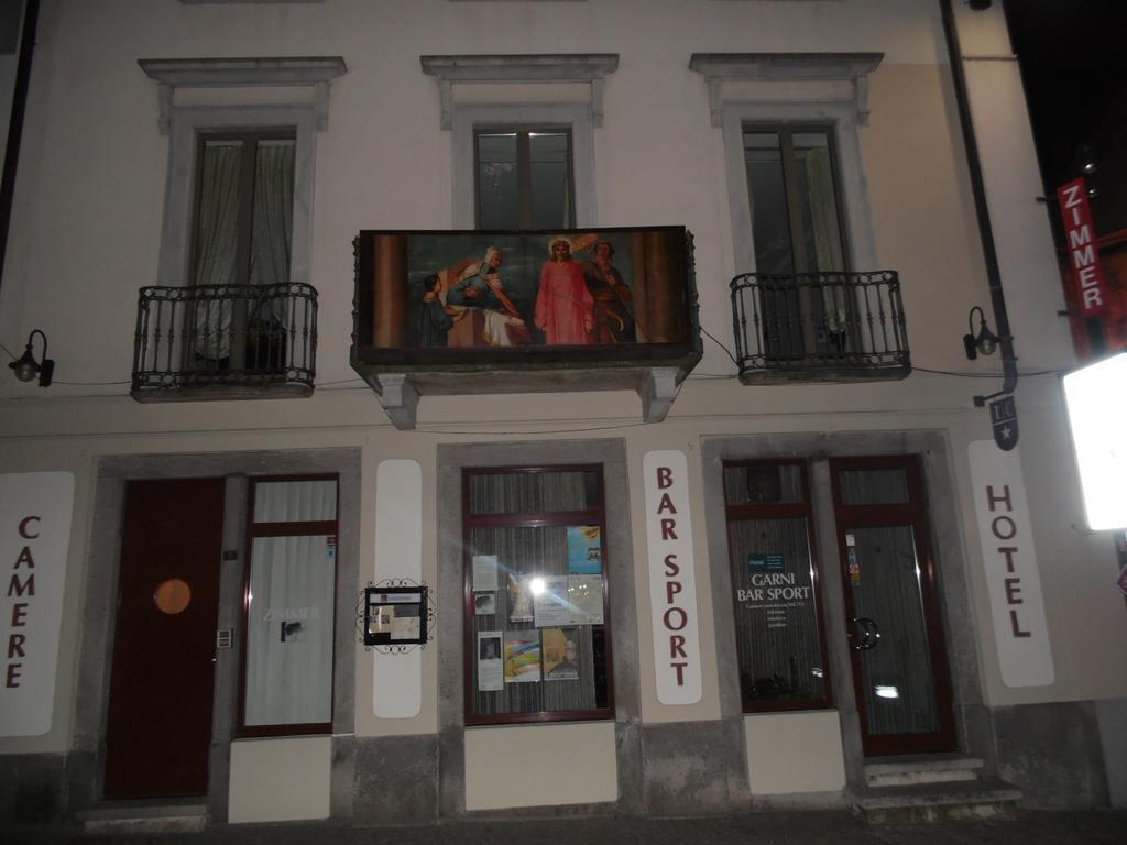 Garni Bar Sport Bed & Breakfast Mendrisio Exterior photo