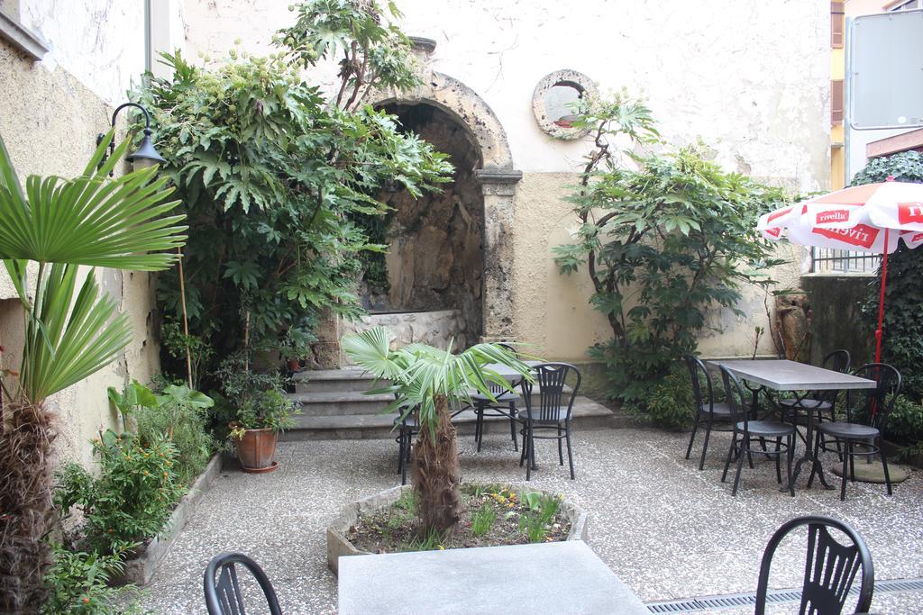 Garni Bar Sport Bed & Breakfast Mendrisio Exterior photo